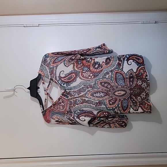 Chico's Women's Paisley Knit Top Size XSP - Picture 2 of 8